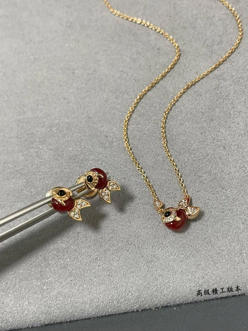 Qeelin Earrings MultiPurpose 210423