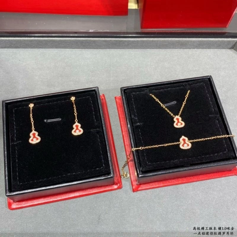 TimelessDesign Qeelin Earrings 210426
