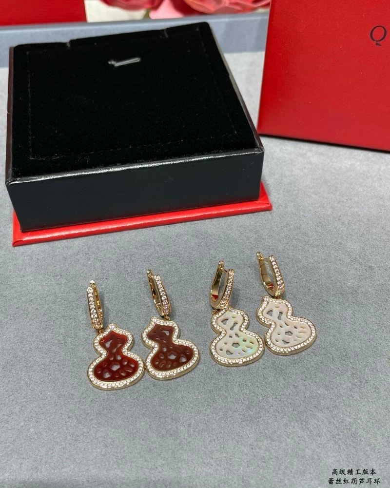 OnTrend Qeelin Earrings 210406