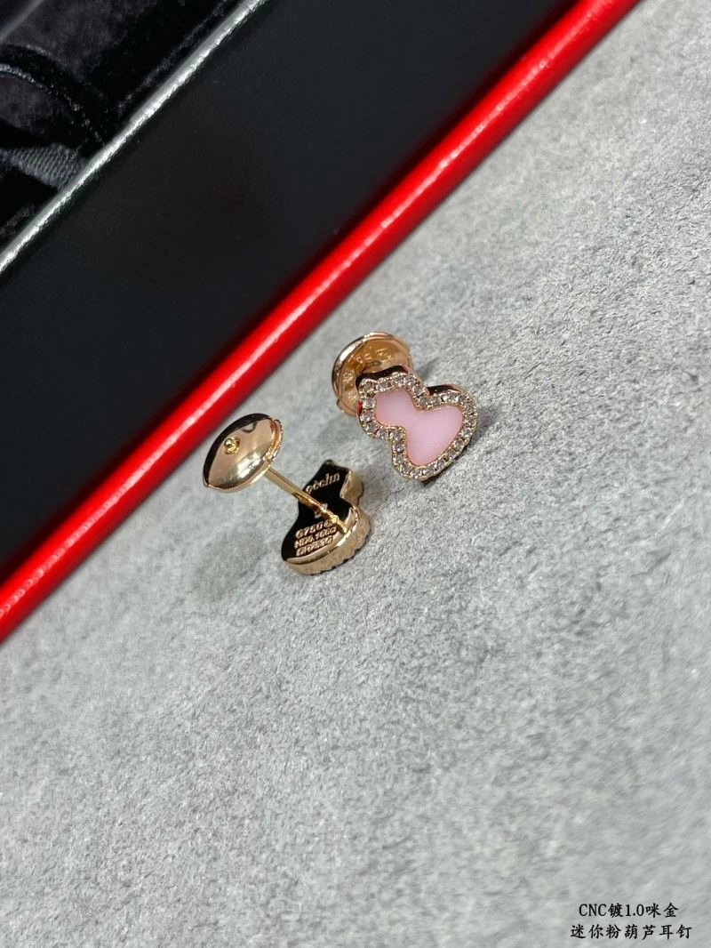 WrinkleFree Qeelin Earrings 210405