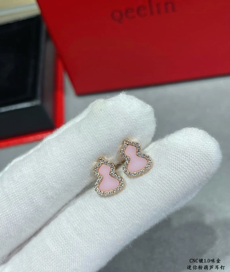 WrinkleFree Qeelin Earrings 210405