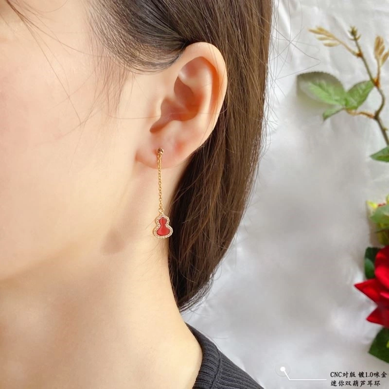 Qeelin Earrings WeatherProof 210398