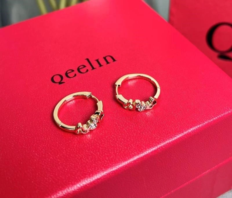 Qeelin Earrings Youthful 210400