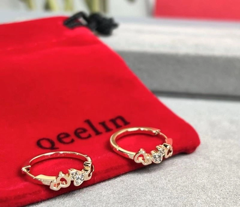 Qeelin Earrings Youthful 210400