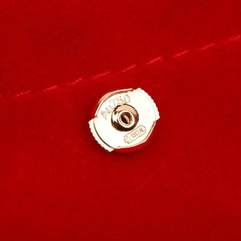 Compact Qeelin Earrings 209667