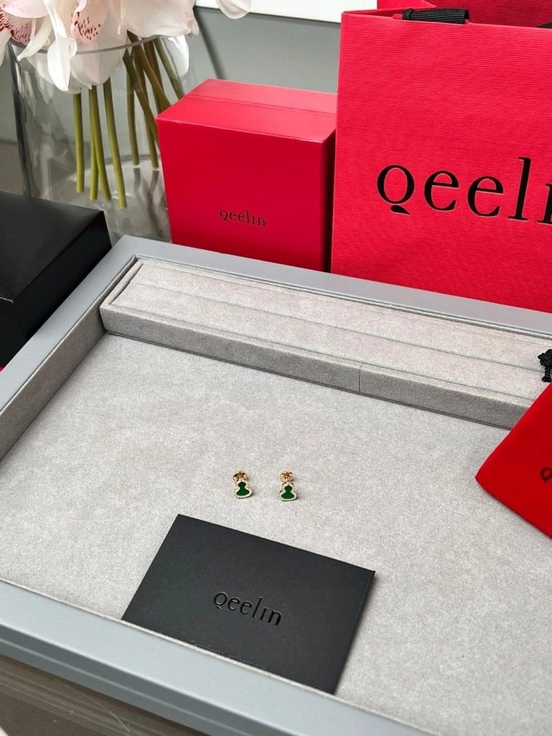 SmoothTexture Qeelin Earrings 209108