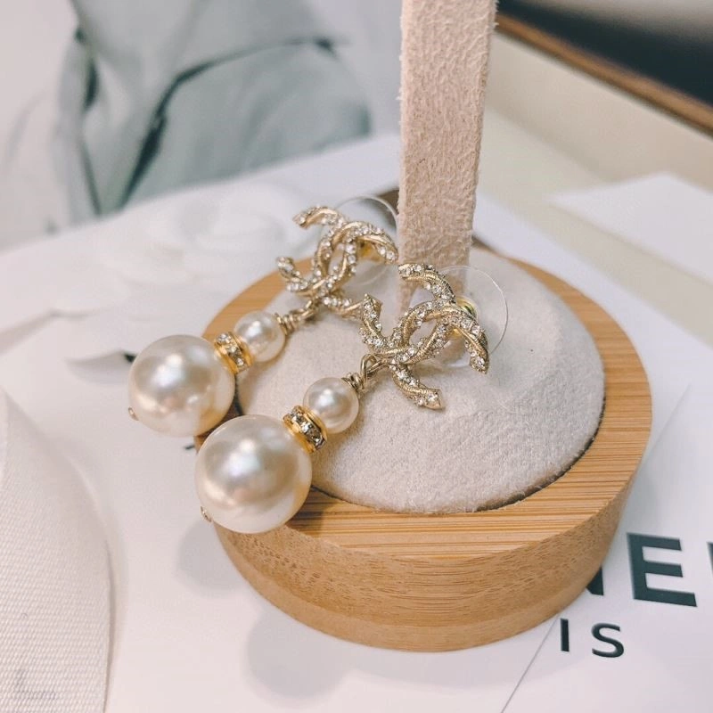 Qeelin Earrings Comfortable 208462