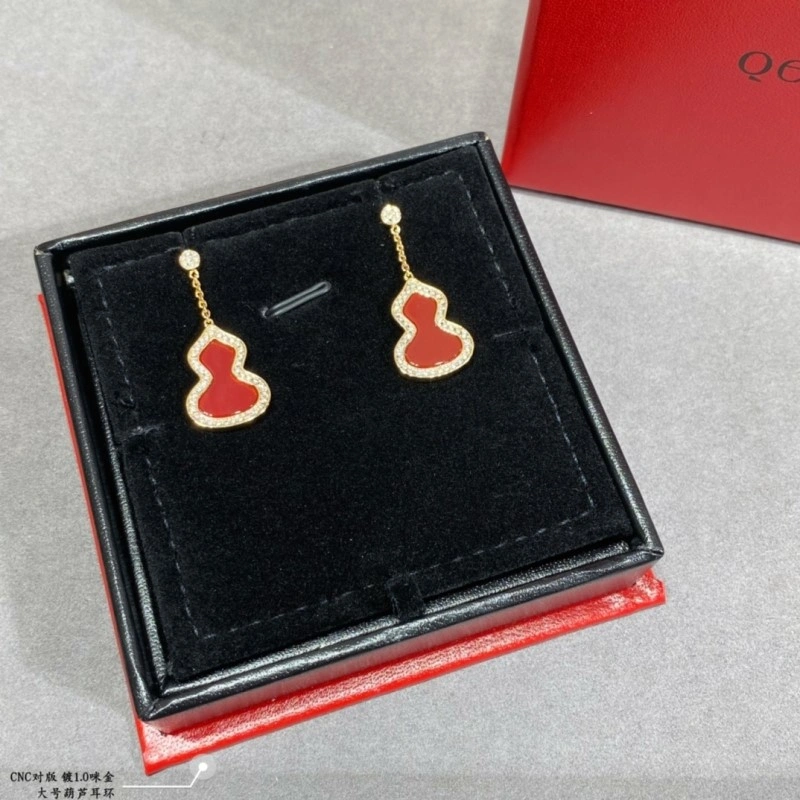 SmoothTexture Qeelin Earrings 207778