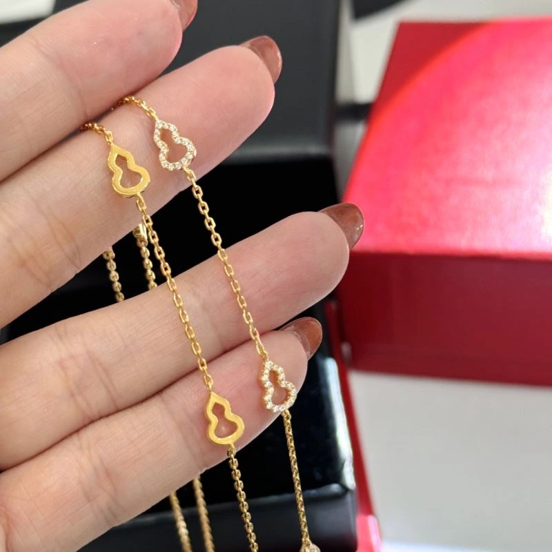 Qeelin Necklaces Fashionable 213897