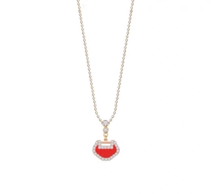Comfortable Qeelin Necklaces 213845
