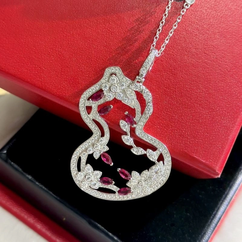 Efficient Qeelin Necklaces 213816