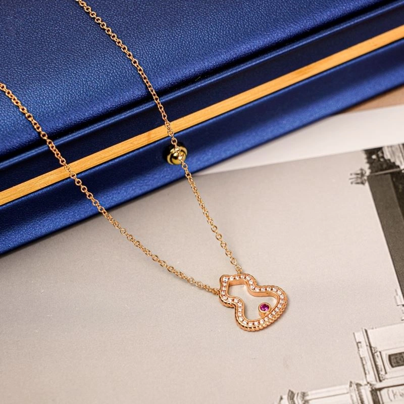 Comfortable Qeelin Necklaces 213385
