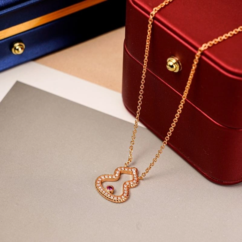Comfortable Qeelin Necklaces 213385