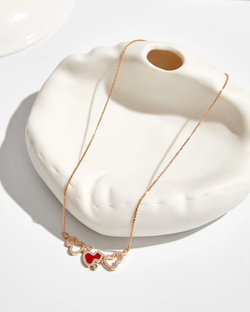 Qeelin Necklaces Minimalist 213387
