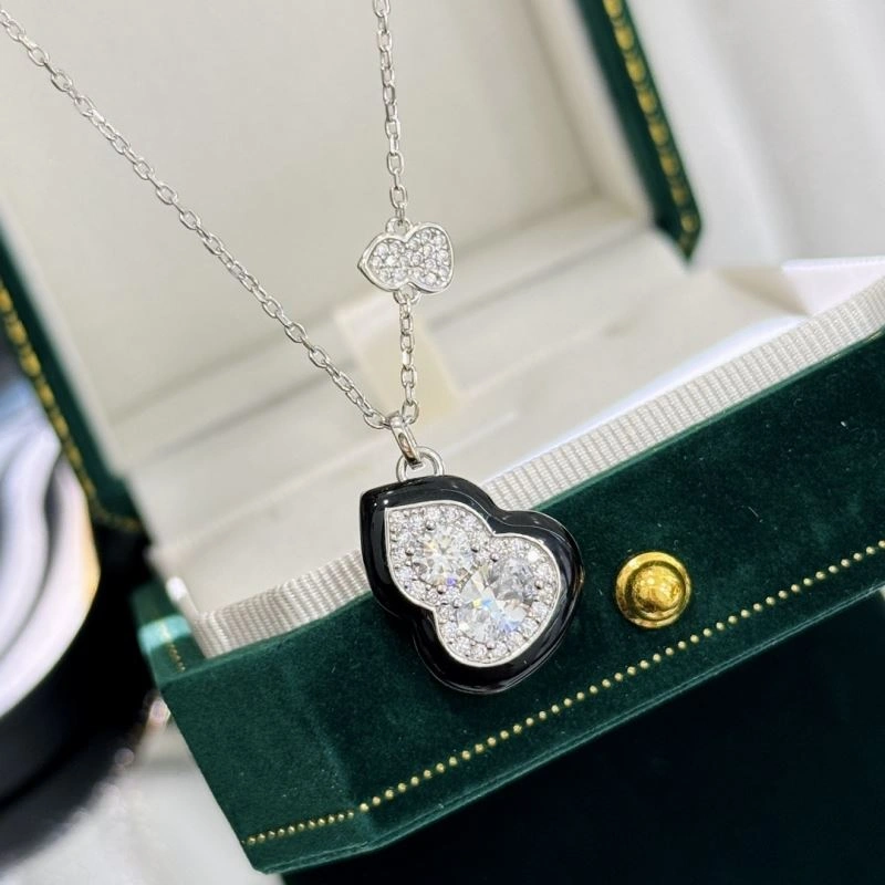 SoftTouch Qeelin Necklaces 213378