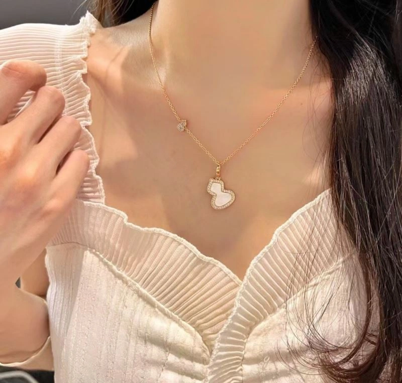 Qeelin Necklaces SmartChoice 214463