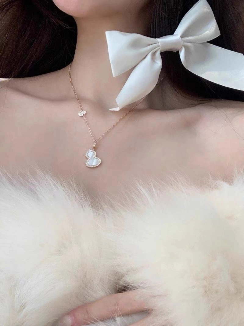Qeelin Necklaces SmartChoice 214463