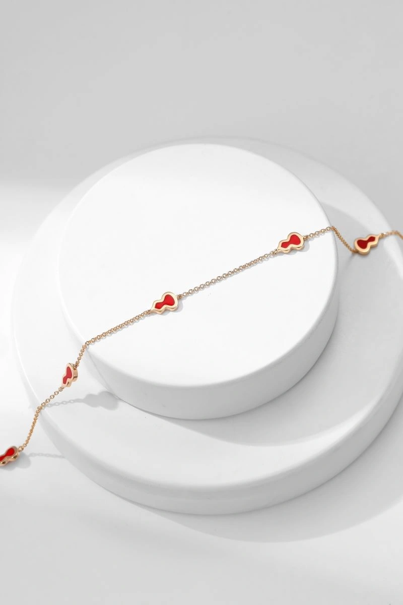 Vibrant Qeelin Necklaces 214124