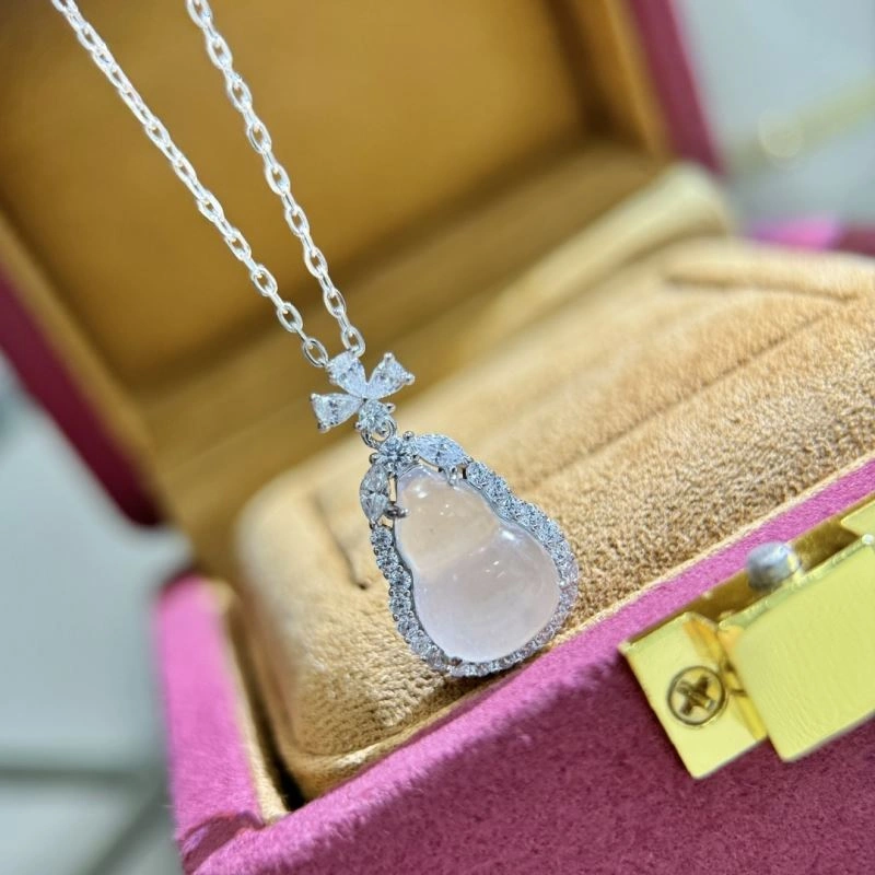 Qeelin Necklaces Popular 214113