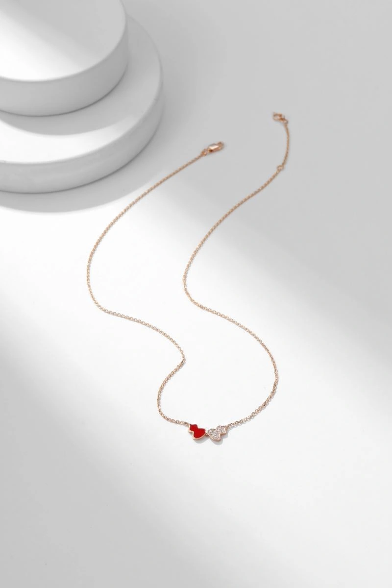 Qeelin Necklaces Comfortable 214122