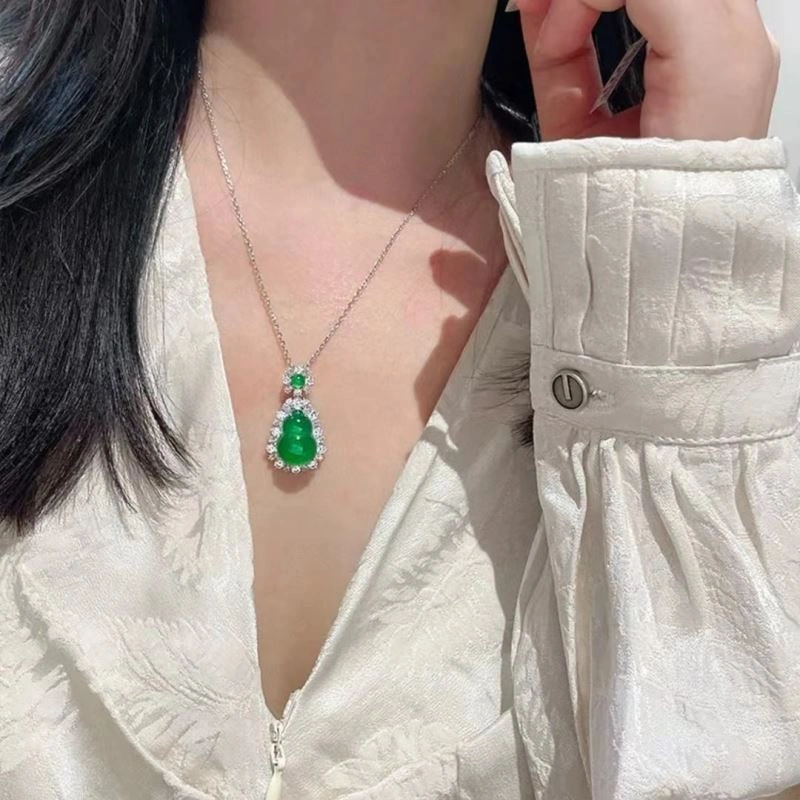 Qeelin Necklaces TimelessDesign 212837