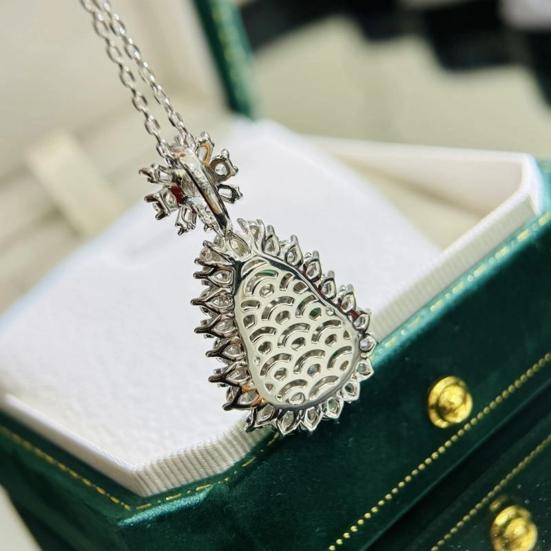 Qeelin Necklaces TimelessDesign 212837