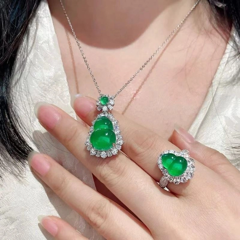 Qeelin Necklaces TimelessDesign 212837