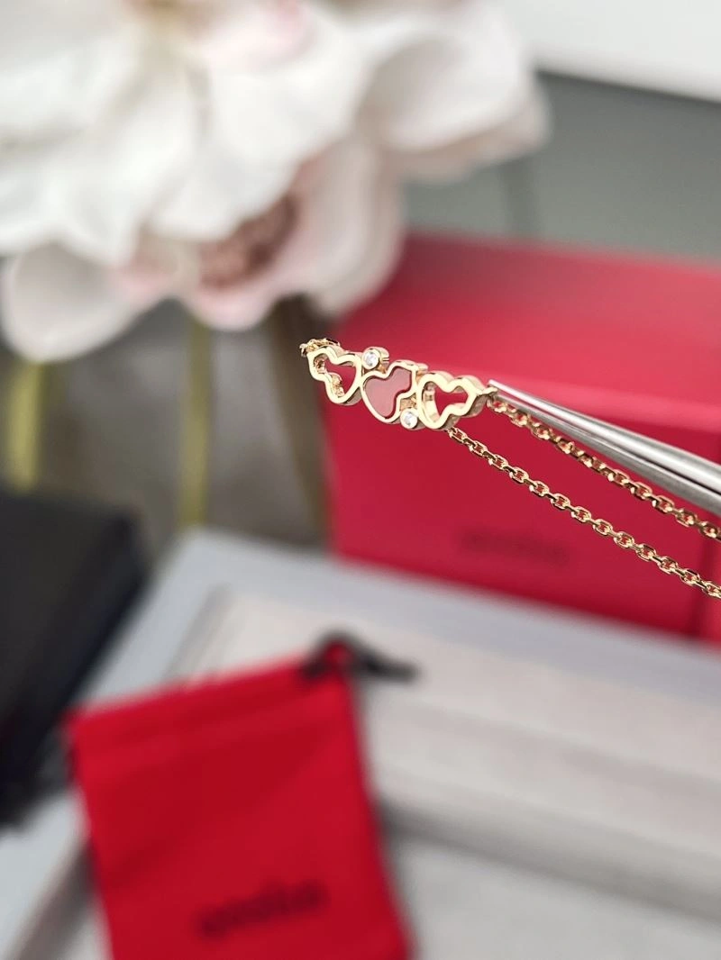Soft Qeelin Necklaces 212827