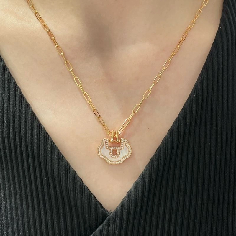 Popular Qeelin Necklaces 211712