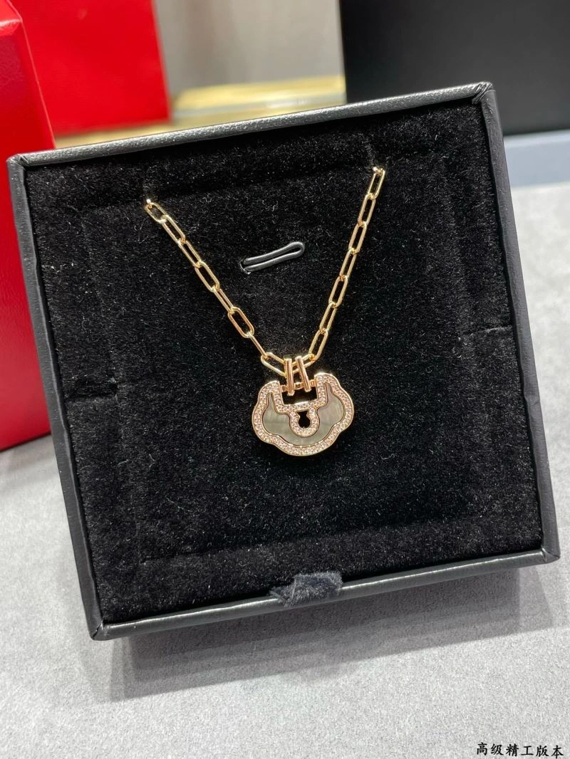 Qeelin Necklaces Tailored 211707