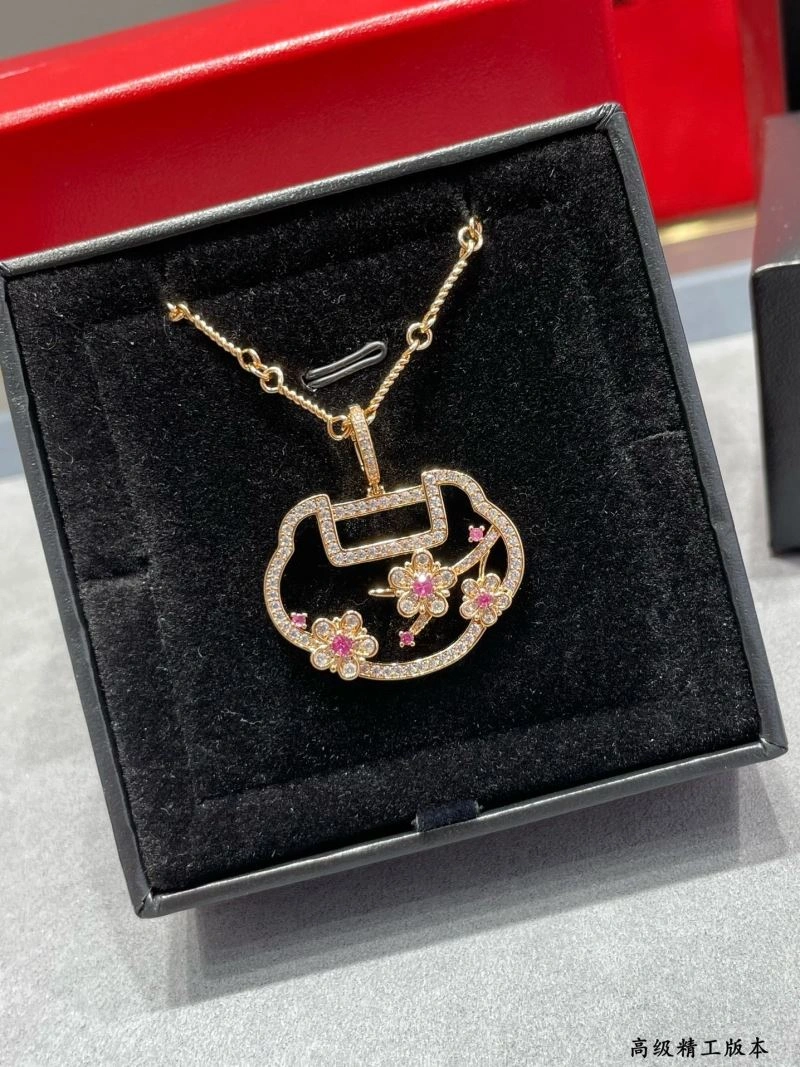 Bold Qeelin Necklaces 211705