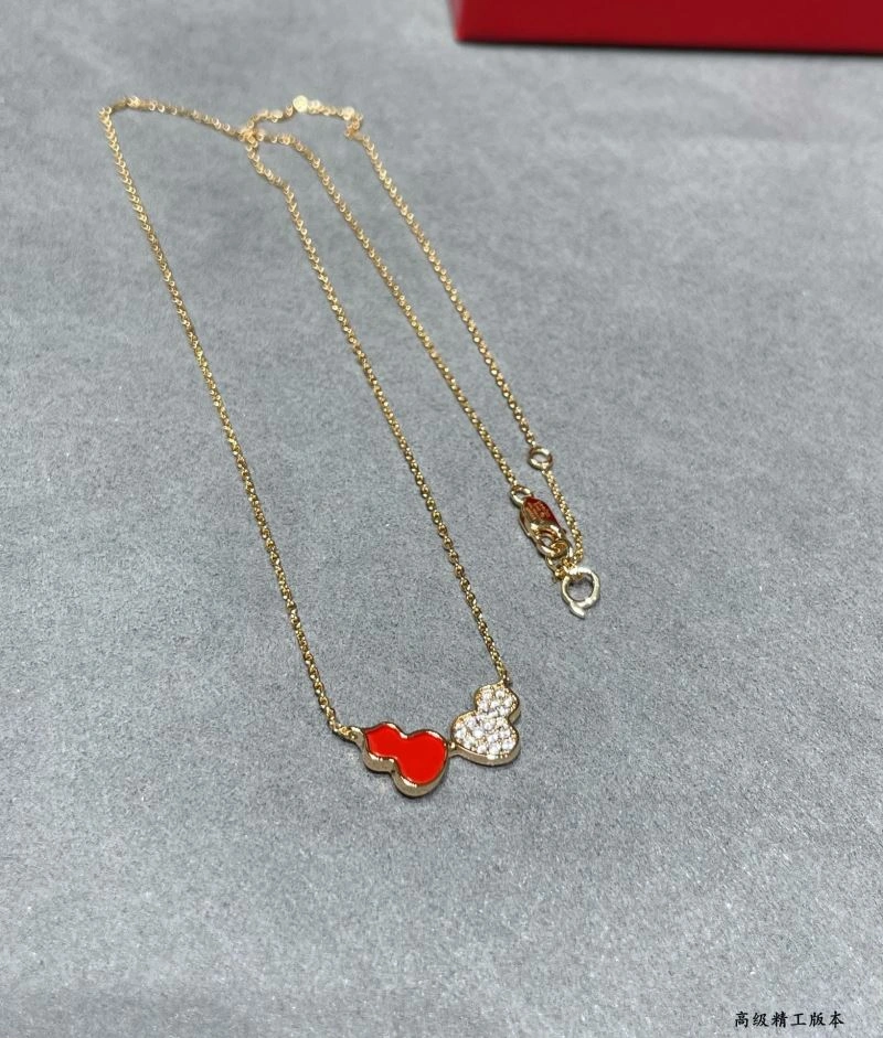 StreetReady Qeelin Necklaces 211708