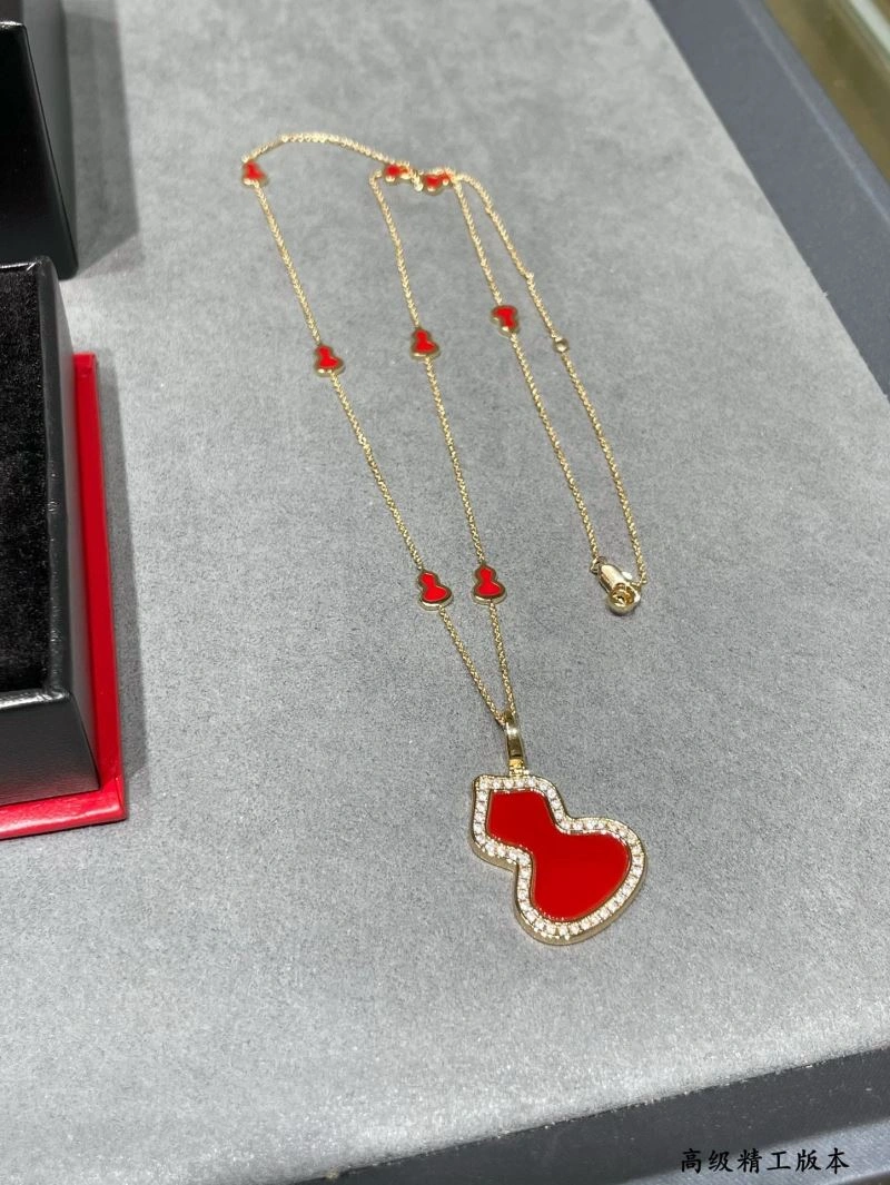 Affordable Qeelin Necklaces 211698
