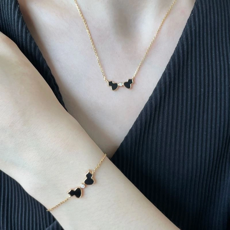HighPerformance Qeelin Necklaces 211732