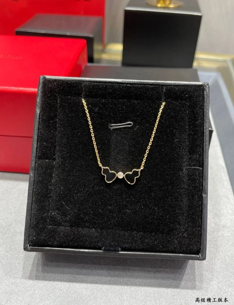 HighPerformance Qeelin Necklaces 211732