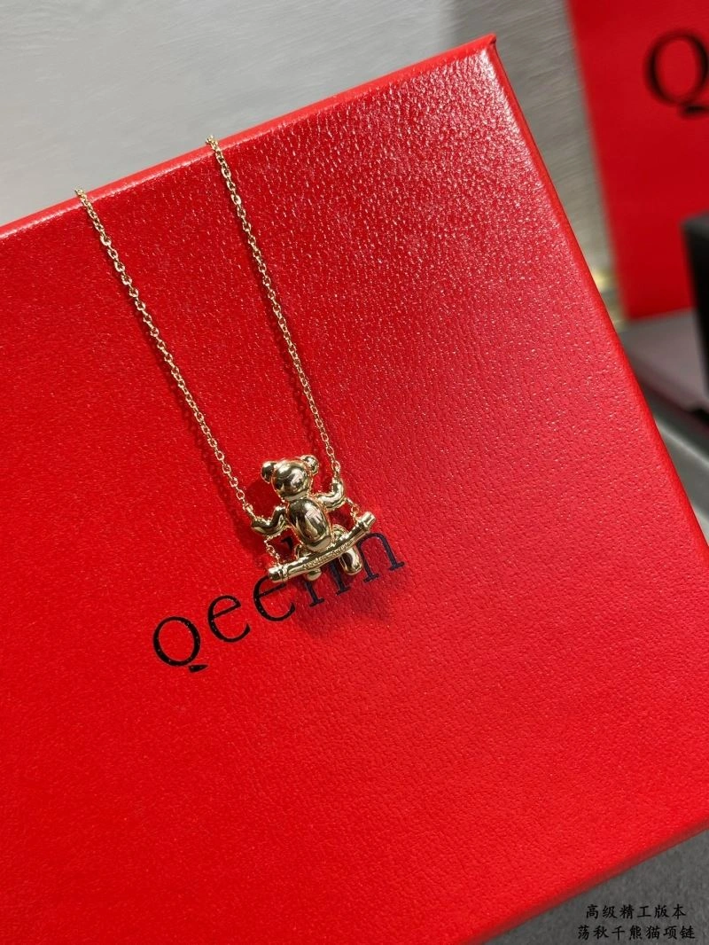 Casual Qeelin Necklaces 211690