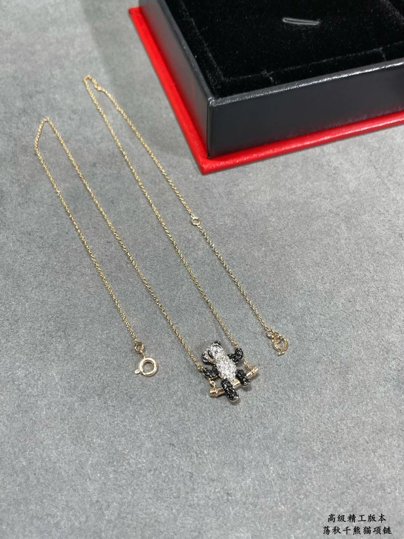 Casual Qeelin Necklaces 211690