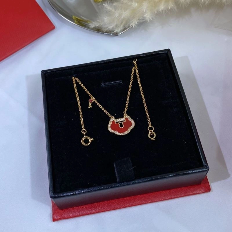 Upgraded Qeelin Necklaces 211688