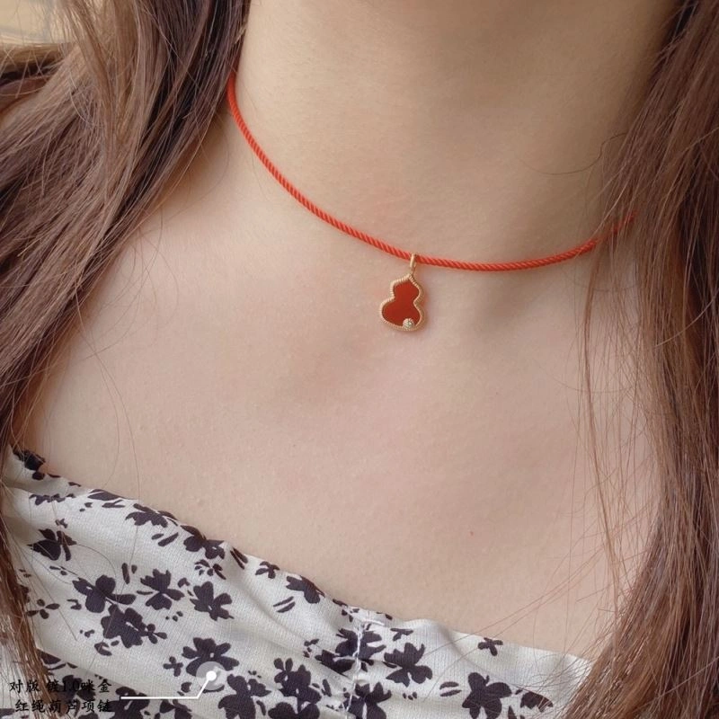 Qeelin Necklaces Timeless 211684