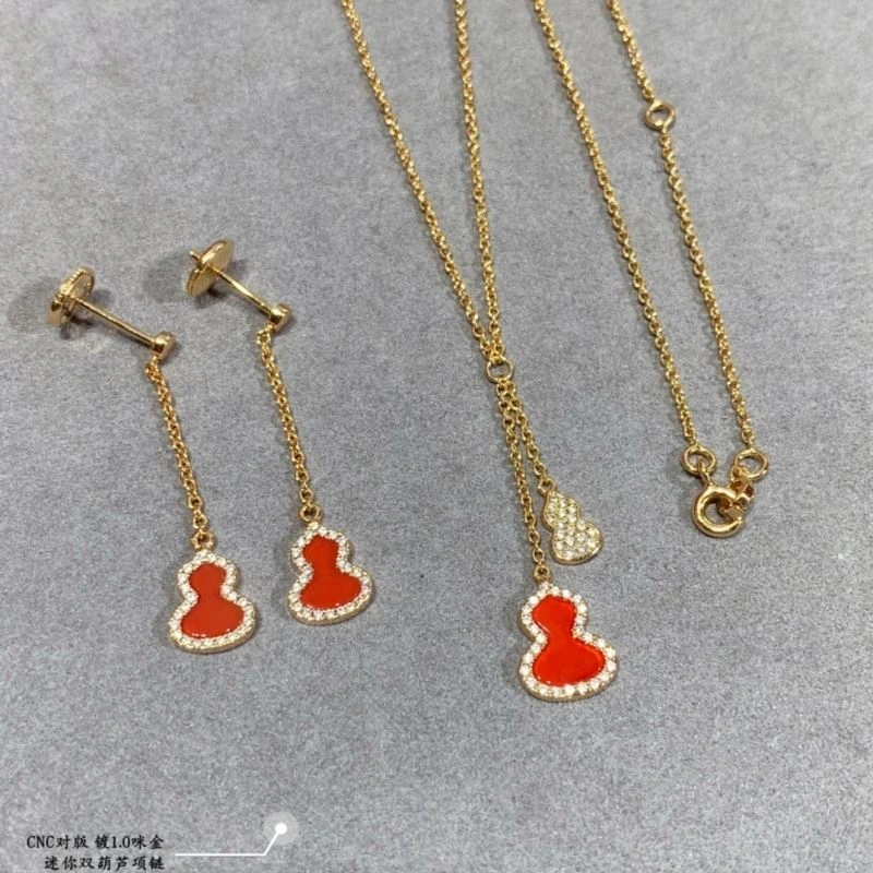 Qeelin Necklaces Upgraded 211697