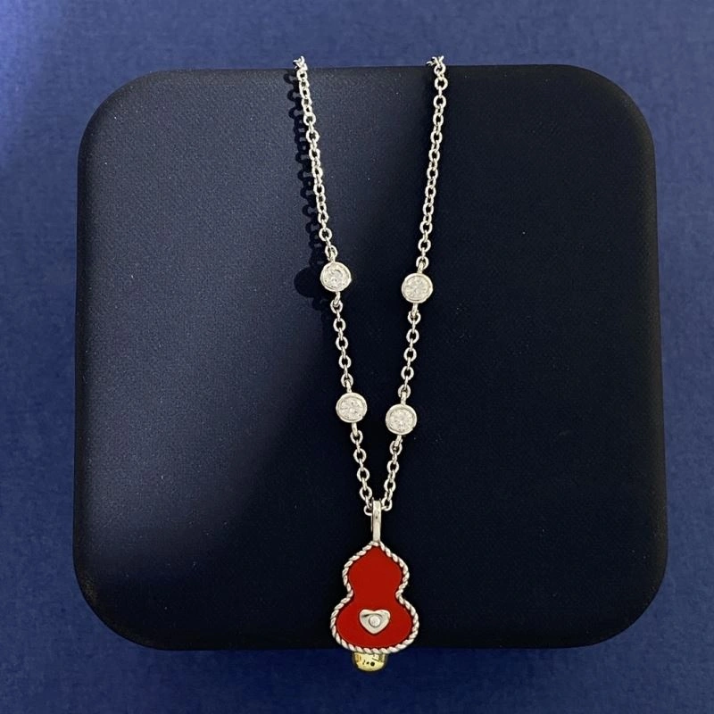 Qeelin Necklaces FashionForward 211687