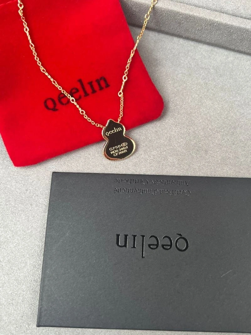 Qeelin Necklaces Soft 211674