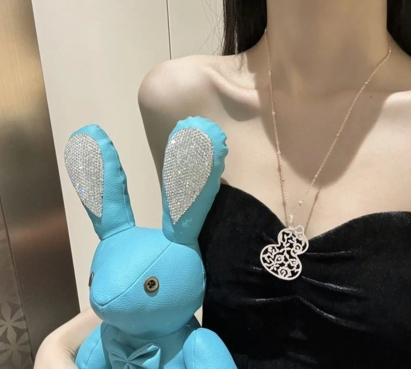 Stretchable Qeelin Necklaces 211669