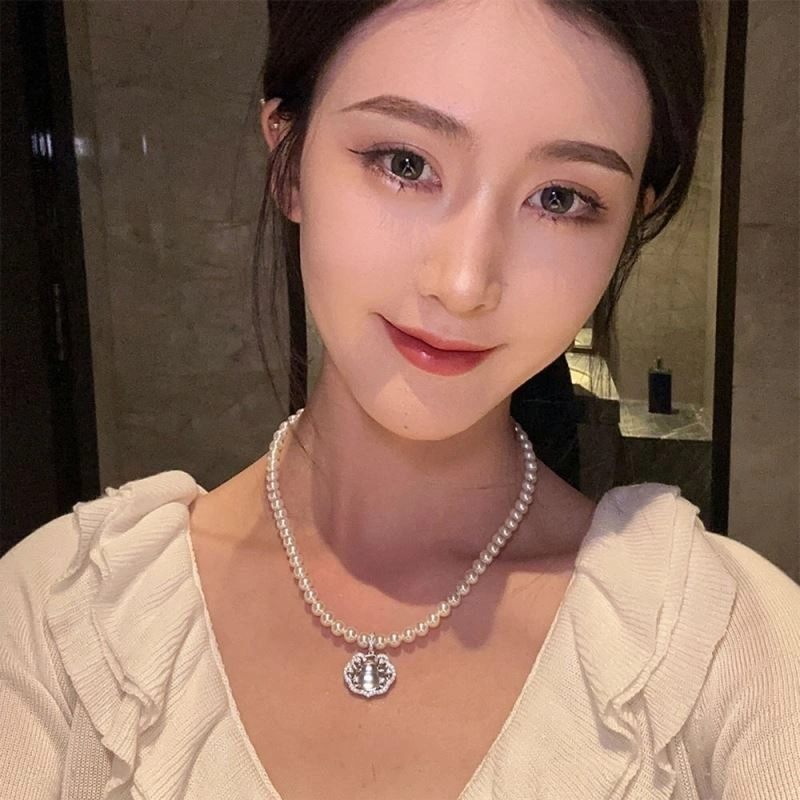 DailyWear Qeelin Necklaces 211666