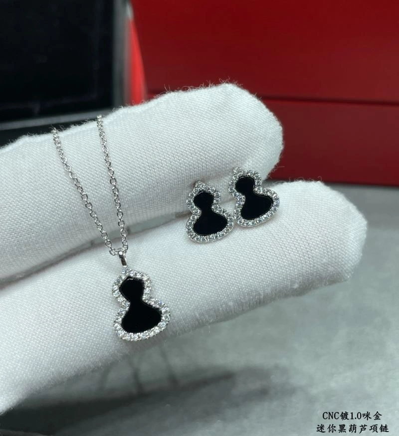 Qeelin Necklaces Elegant 211097