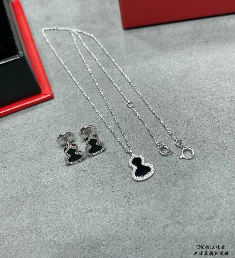 Qeelin Necklaces Elegant 211097