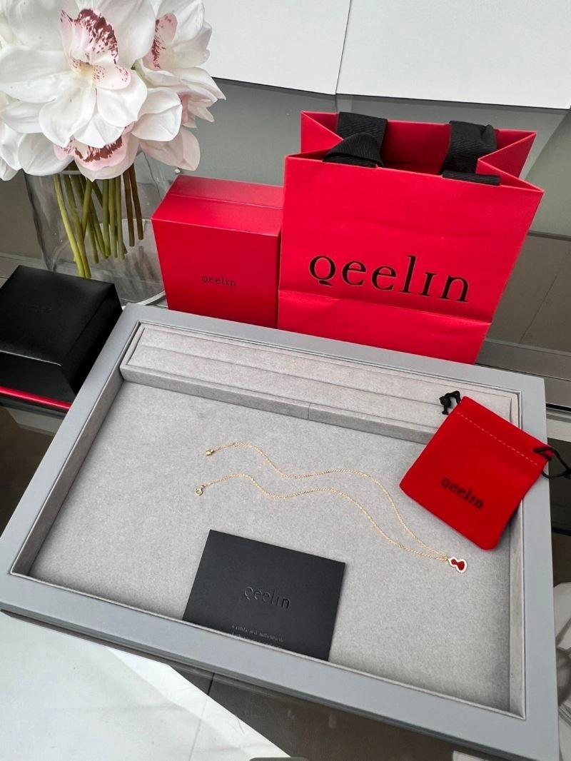 Qeelin Necklaces Timeless 211076
