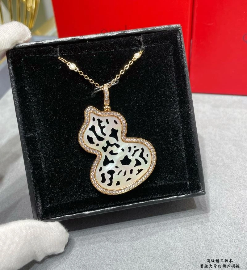 Qeelin Necklaces AllSeason 211078