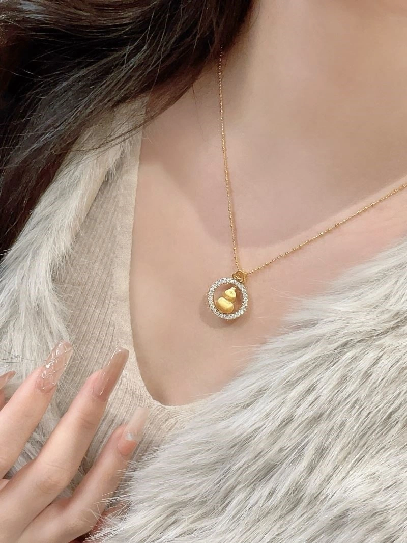 Breathable Qeelin Necklaces 210385