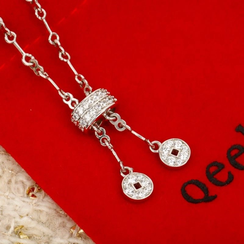 Vibrant Qeelin Necklaces 210390